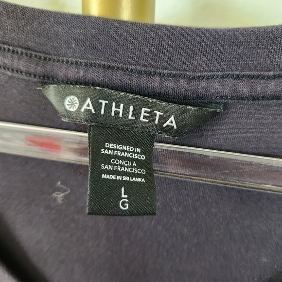 Athleta Essential V Neck Tee Size Large Black Short Sleeve - Picture 4 of 8